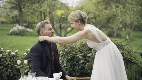Amor para adultos, pel&iacute;cula. / IMDb