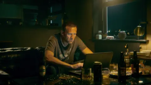 Jo Nesbo's Detective Hole . / Netflix
