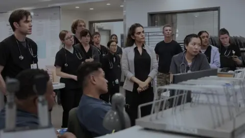 The Pitt cap&iacute;tulo 8. / RRSS