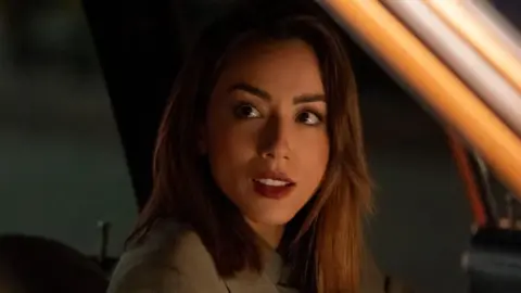 Chloe Bennet. / RRSS