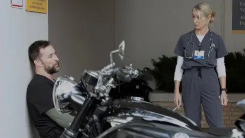 The Pitt cap&iacute;tulo 12.  / RRSS