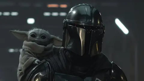 The Mandalorian y Grogu. / @starwars