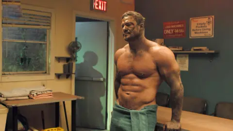 Alan Ritchson. / RRSS