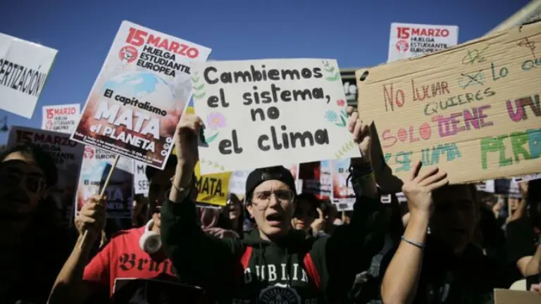 Protesta en Espa&ntilde;a contra el cambio clim&aacute;tico. / El Diario.