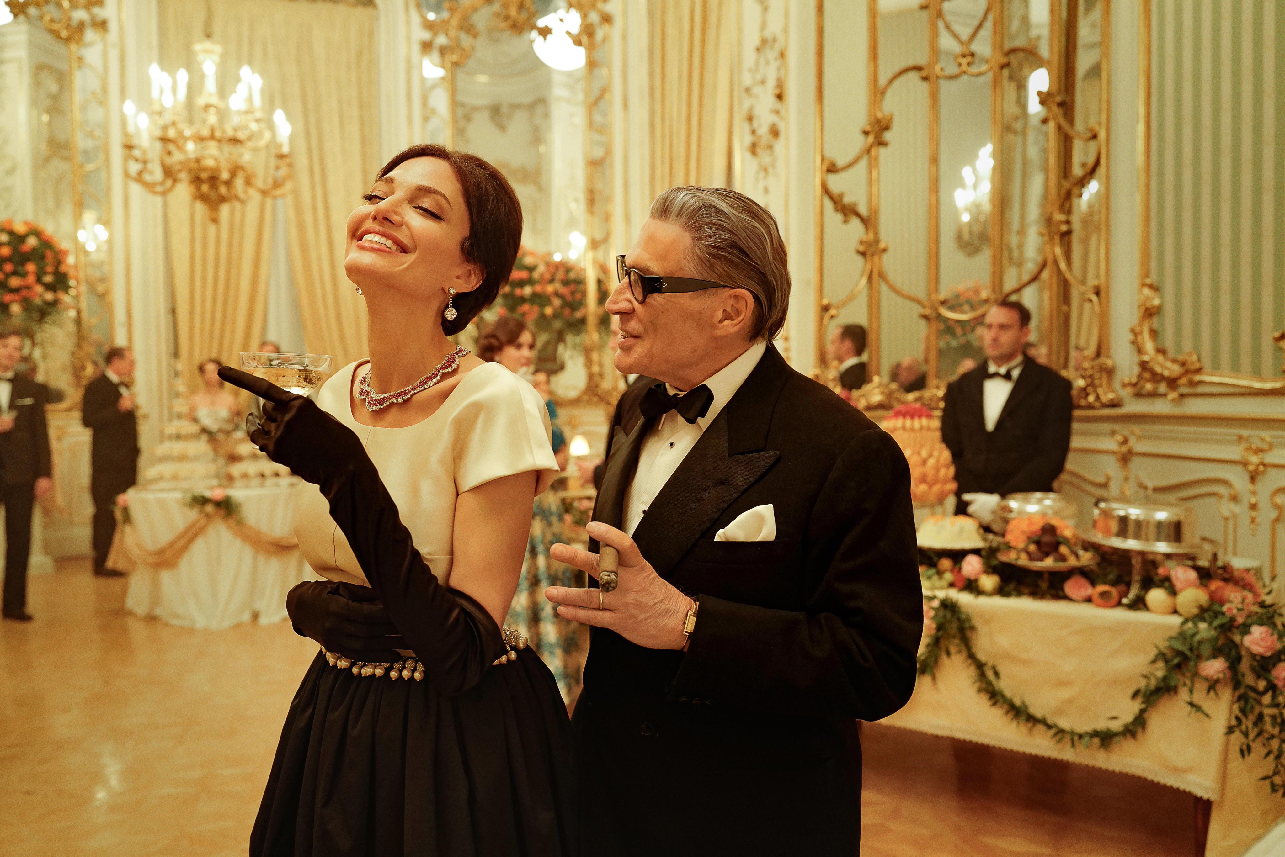 Imágenes de la película María Callas. / @MariaFilm_