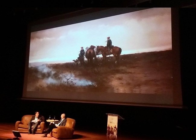 FErrrer Dalmau y Reverte en el Reina Sofía ante un cuadro tradicionalista