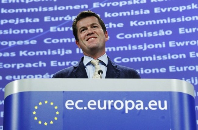 Former German Defence Minister and member of the Center for Strategic and International Studies (CSIS) Karl-Theodor zu Guttenberg listens to questions during a joint news conference with European Digital Agenda Commissioner Neelie Kroes, on the launch of Europe's