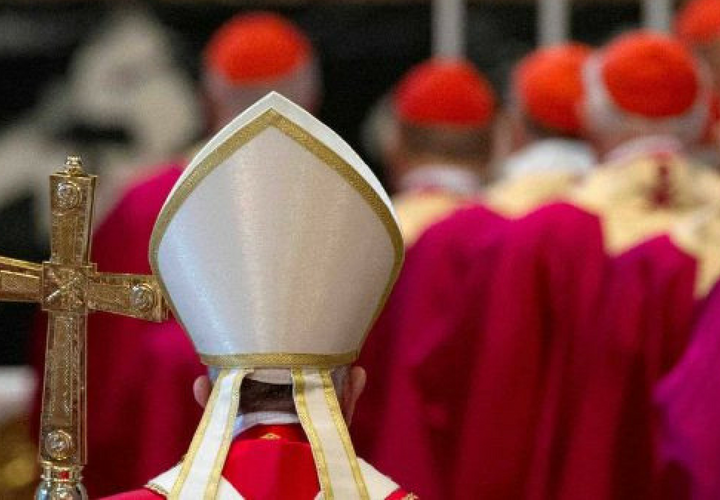 Sacerdotes. RR SS.