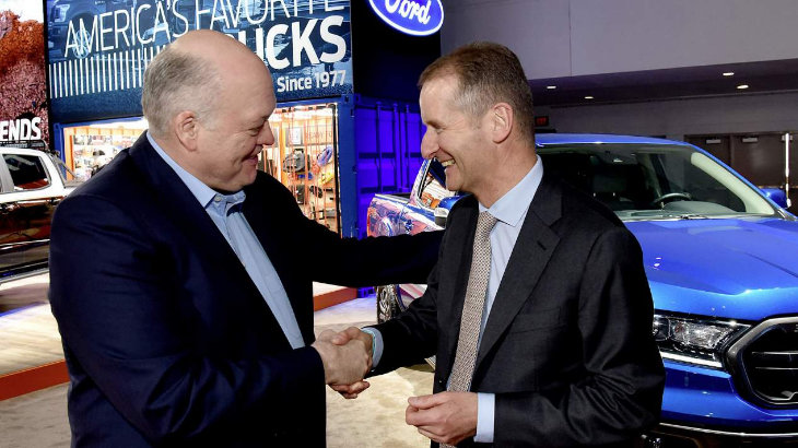 Jim Hacket, CEO de Ford, y Herbert Diess, CEO de Volkswagen. / RRSS.