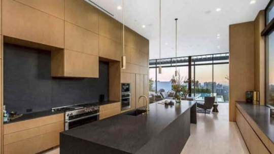 Mansión de Ariana Grande. / Realtor.com