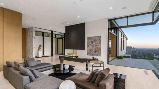 Mansión de Ariana Grande. Realtor.com (3)