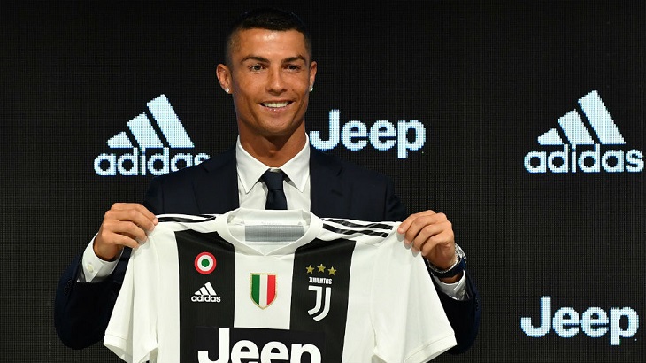 Cristiano Ronaldo, cuando firmó con la Juve - Marca