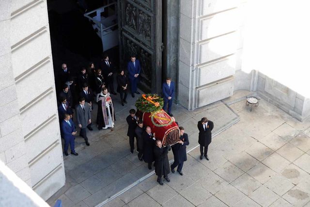 feretro_franco_valle_caidos [640x480]