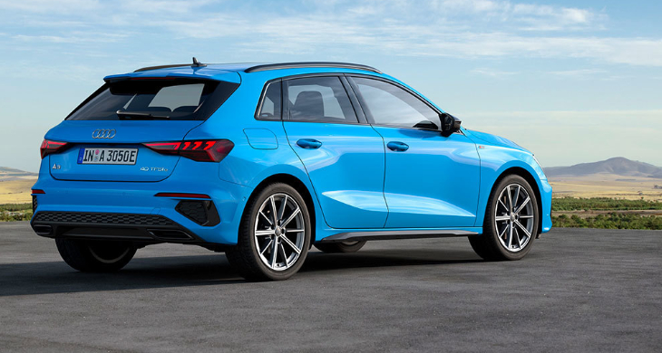 Audi A3 Sportback 40 TFSL. / RRSS.