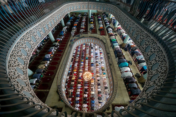 Medalla de Oro, Photo Panorama 2020, categoría de Journalism / Mezquita nacional, Dhaka, Bangladesh / Juan Zas Espinosa