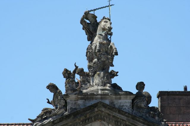 Santiago Matamoros en la plaza del Obradoiro.