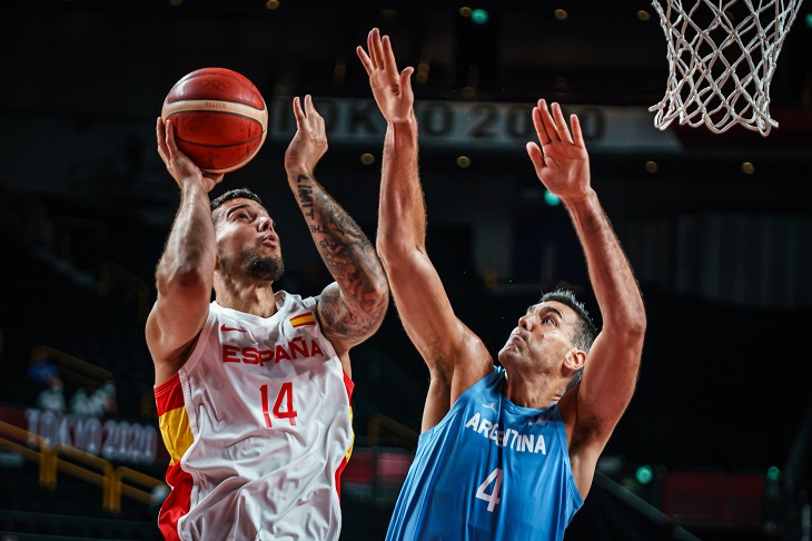 Hernangomez debajo del aro. @BaloncestoESP