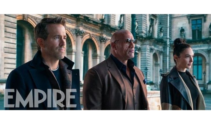 Gal Gadot, Dwayne Johnson y Ryan Reynolds en Red Notice. / Empire Magazine.