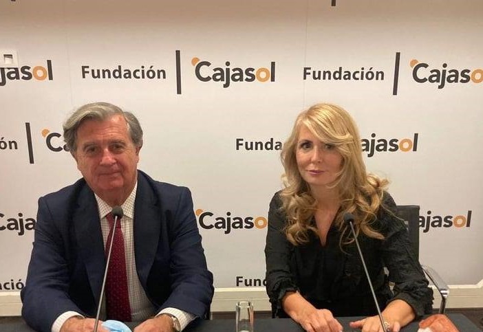presentadora y presentador