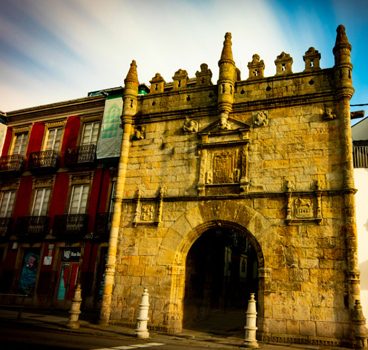 Viveiro Puerta de Carlos V