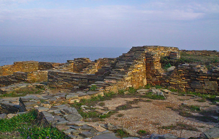 Foz Castro de Fazouro