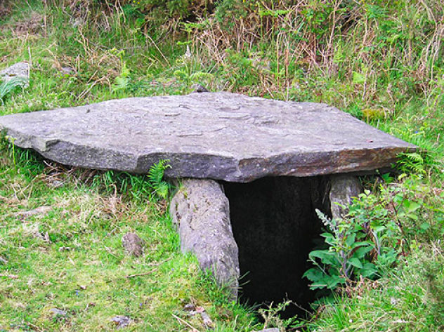 O Valadouro Dolmen de Padorno en Sto Tomé
