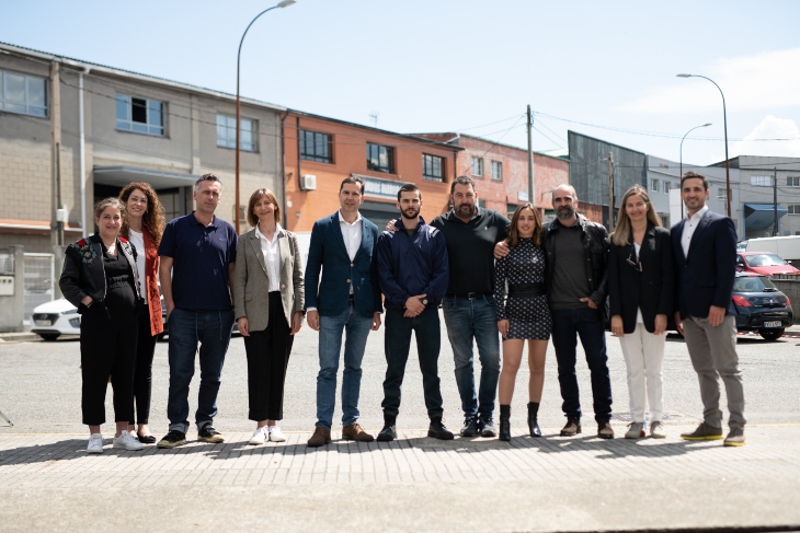 Fotografía de grupo de Hasta el cielo. / Jaime Olmedo
