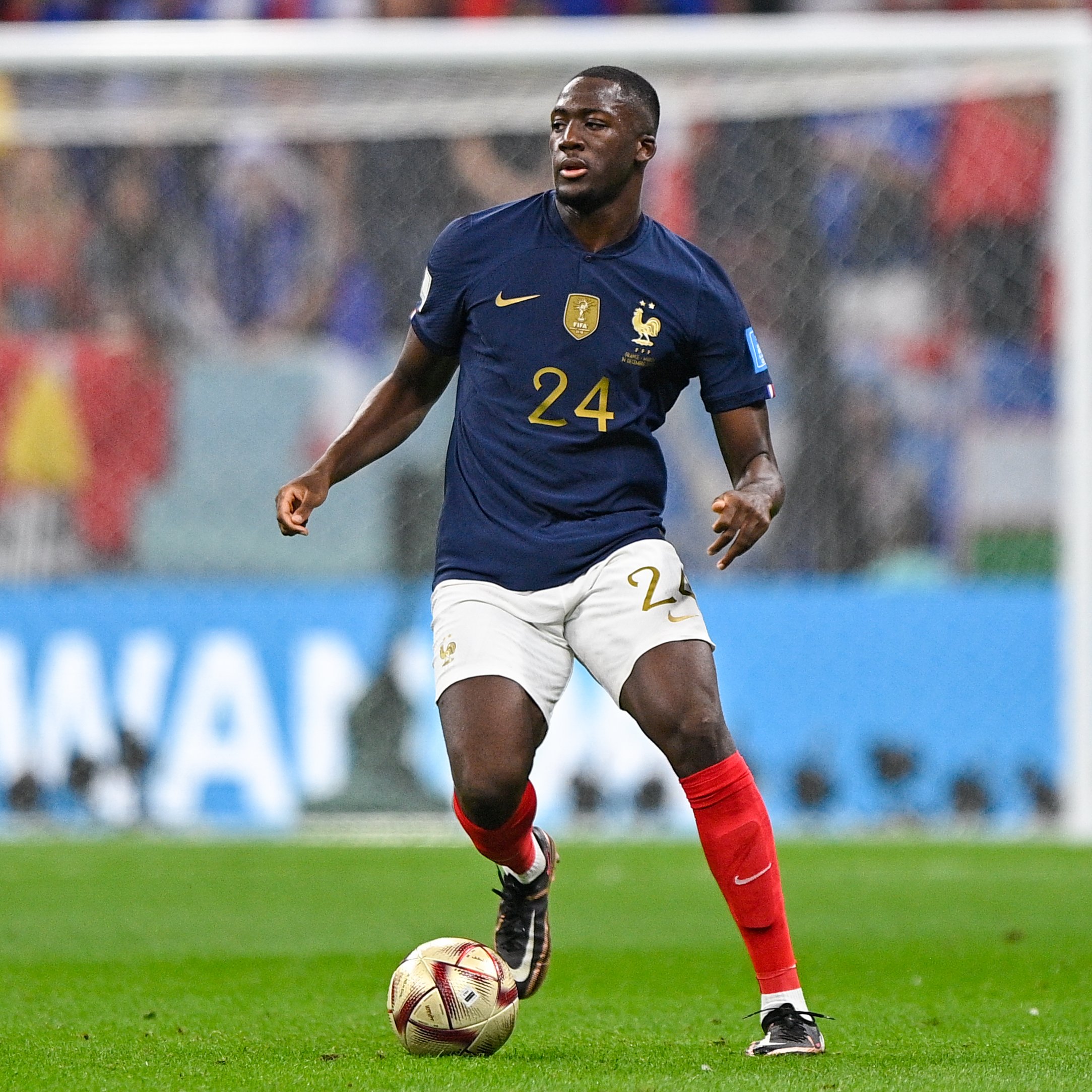 Konaté, de los mejores de Francia. / @fifaworldcup_es