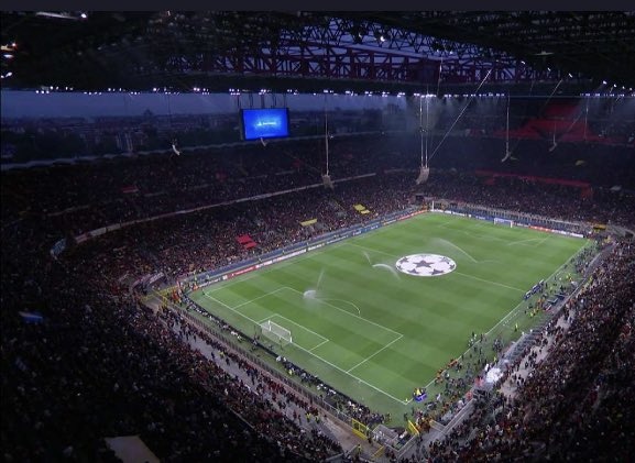 Estadio Giuseppe Meazza. / @mundiario