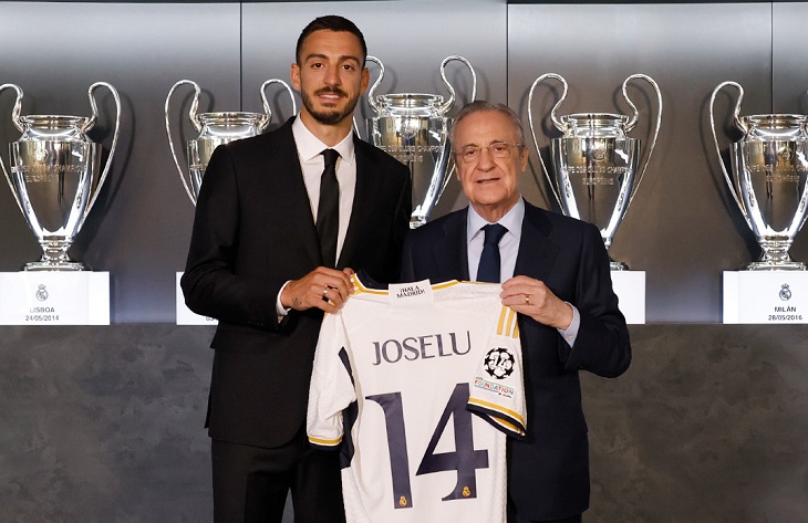 Joselu, usará la camiseta 14 y deja la 9 disponible. / @realmadrid