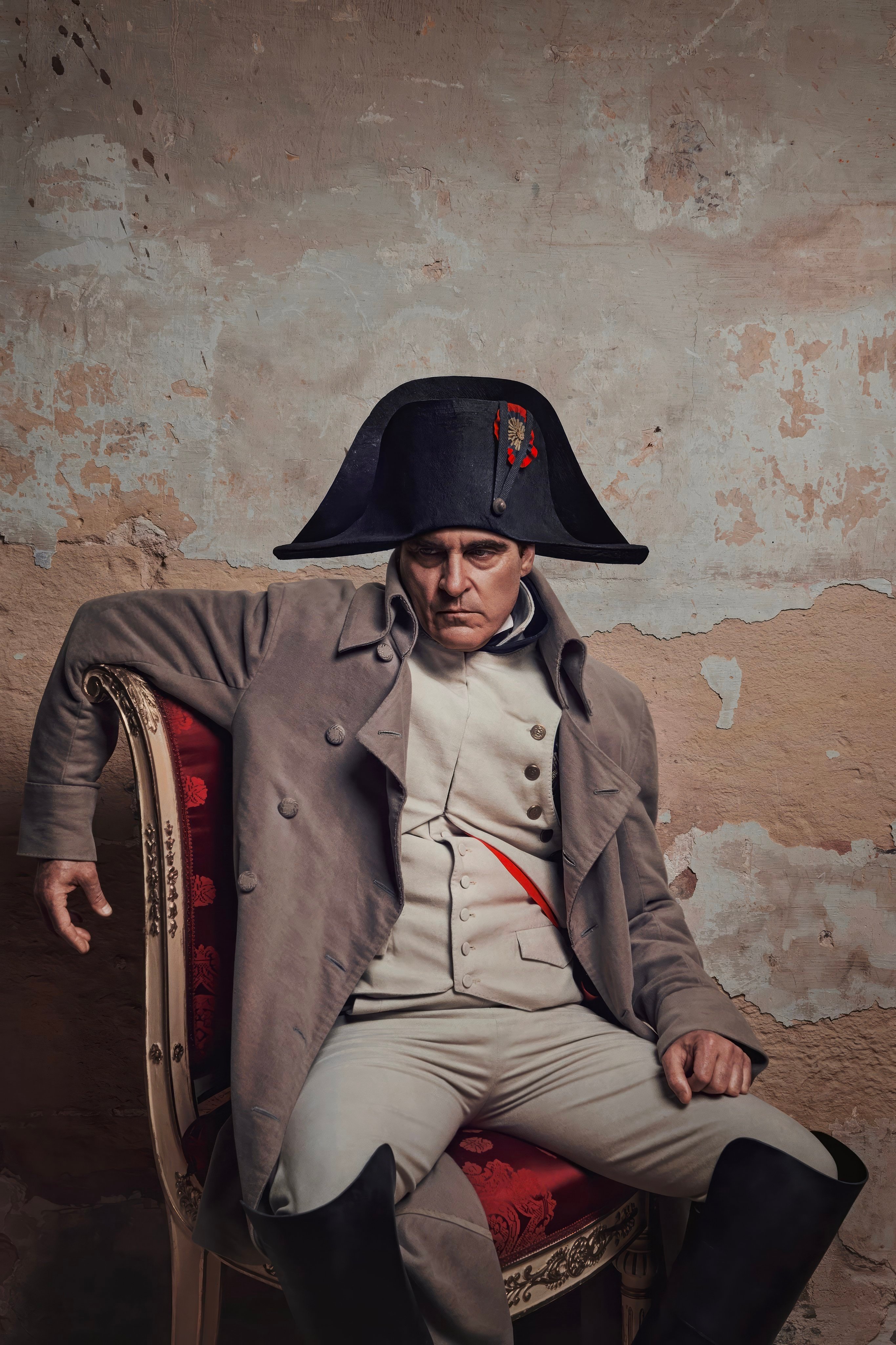 Joaquín Phoenix interpretando a Napoleón. / @twitter