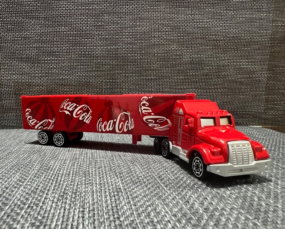 Reproducción del camión de la Coca-Cola. / Mundiario