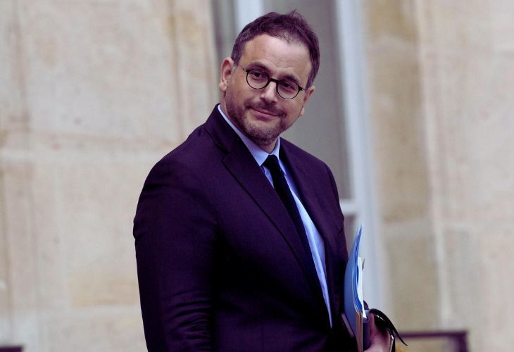 Aurélien Rousseau, dimite como ministro de Sanidad en Francia. / RR SS.