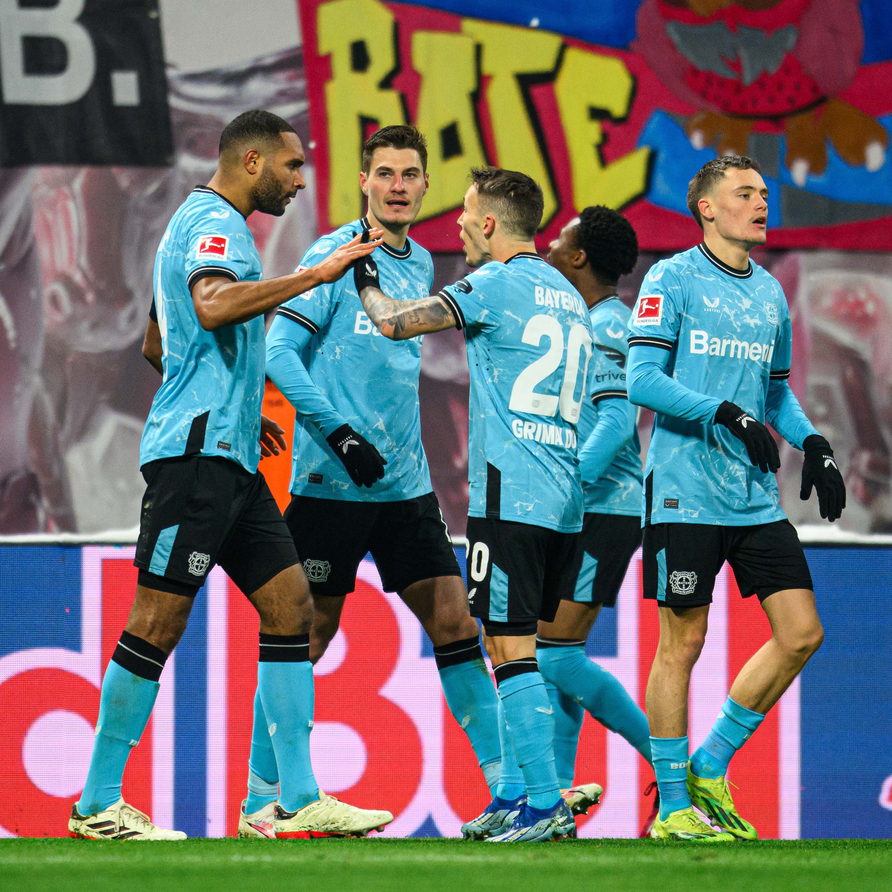Jugadores del Bayer Leverkusen celebrando un tanto. / @bayer04fussball