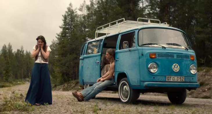 Christian Fandango Sundgren y Asta Kamma August en Ocurrió en el río (2023). / IMDb
