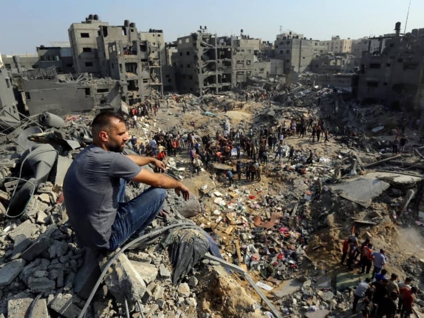 Una ocupación total de Gaza parece una apuesta arriesgada. Los desafíos militares, tácticos, estratégicos y logísticos son enormes, y el costo en vidas y recursos podría ser insostenible. / RR SS.