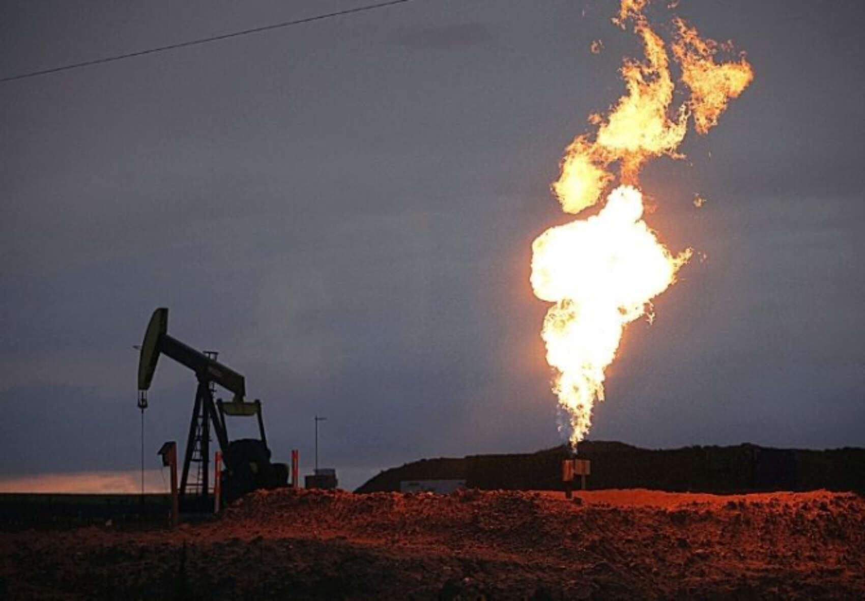 Una instalación donde se produce petróleo. / RR SS.